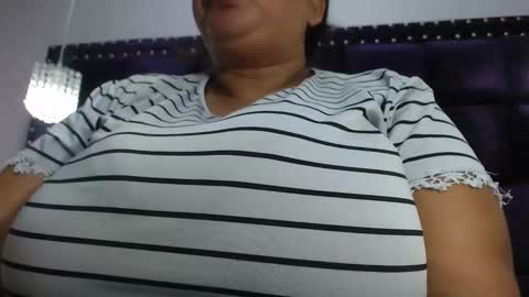 diosalinda online show from 10-29-25, 07:15