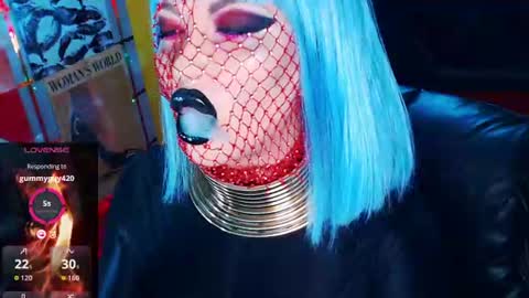 Snapshot of crazypinkyball chatting on 07-08-26, 04:33 Roxy online show from 07-08-26, 04:33