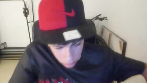 crazzy_master1 online show from 05-31-26, 04:20