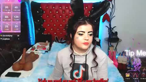 Snapshot of crazzy_pussy chatting on 02-20-26, 12:18 Ana online show from 02-20-26, 12:18