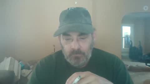 Snapshot of cre9876 chatting on 03-07-25, 04:33 alway horny online show from 03-07-25, 04:33