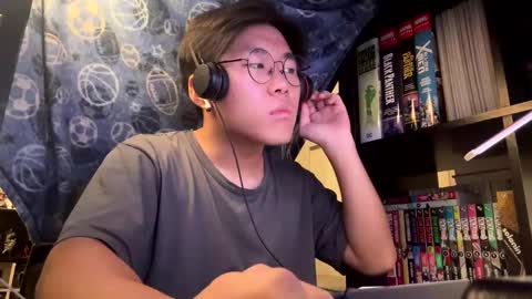cream_lantern online show from 10-21-25, 08:04