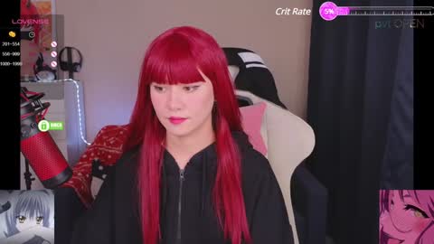 Snapshot of creammeow chatting on 12-24-24, 01:27 Alina online show from 12-24-24, 01:27