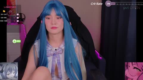 Snapshot of creammeow chatting on 01-28-25, 07:11 Alina online show from 01-28-25, 07:11