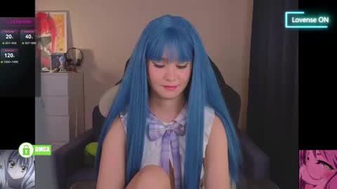 Snapshot of creammeow chatting on 11-20-25, 04:34 Alina online show from 11-20-25, 04:34