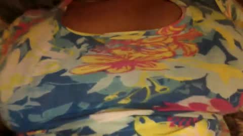 Snapshot of creamycocobabe chatting on 09-15-25, 04:40 CreamyCocoBabe online show from 09-15-25, 04:40