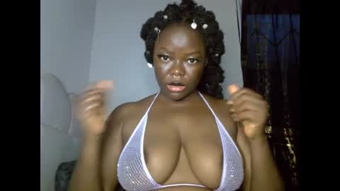 Snapshot of creamypussyxx chatting on 07-15-26, 09:36 creamypussyxx online show from 07-15-26, 09:36