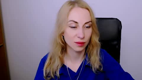 Snapshot of create_your_own_sun chatting on 05-10-26, 09:03 Lera online show from 05-10-26, 09:03