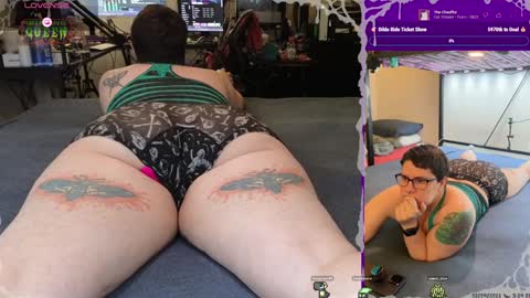 Snapshot of creepycrawlyqueen chatting on 02-04-25, 08:24 Amethyst online show from 02-04-25, 08:24