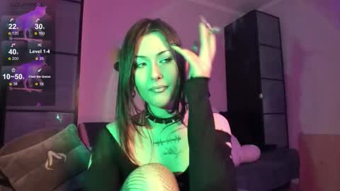 Raven online show from 11-25-25, 05:57