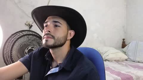 cris_simons online show from 01-18-25, 07:37