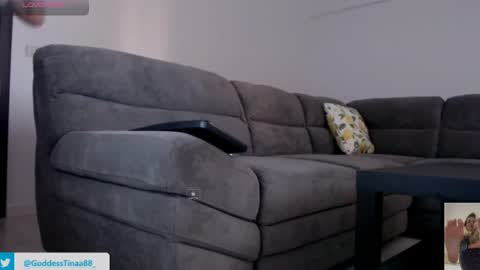 Snapshot of cris_tinne chatting on 06-18-26, 06:46 cris_tinne online show from 06-18-26, 06:46
