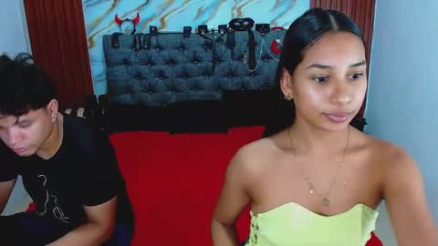 CRISANDMERY online show from 04-19-26, 05:07