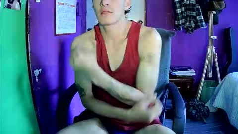 Snapshot of crisanto669 chatting on 05-25-26, 10:49 Crisanto online show from 05-25-26, 10:49