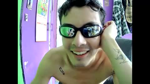 Snapshot of crisanto669 chatting on 05-27-26, 08:06 Crisanto online show from 05-27-26, 08:06