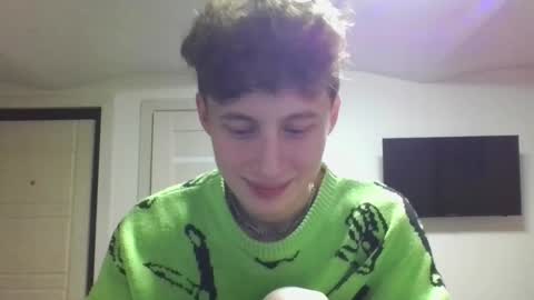 Snapshot of crispinver chatting on 03-14-26, 07:19 crispinver online show from 03-14-26, 07:19