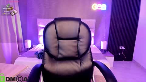 cristal__adams online show from 10-07-25, 12:35