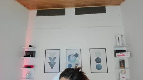 Cristal online show from 02-03-25, 04:04