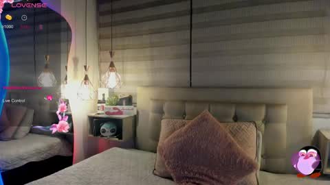 Cristal online show from 04-21-26, 04:41