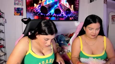 cristal_smith20 online show from 03-29-26, 07:36