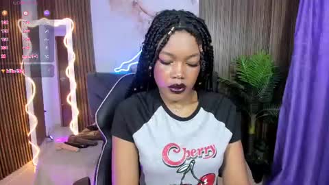 Snapshot of cristalbroke_tay chatting on 06-17-26, 07:04 Crystalbroke online show from 06-17-26, 07:04