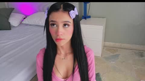 Nicole  Connection time 220pm-910pmCol online show from 10-27-25, 07:40