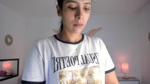 Snapshot of cristalmunez chatting on 12-26-24, 12:38 cristal online show from 12-26-24, 12:38