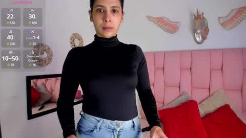 Snapshot of cristalmunez chatting on 01-10-25, 12:47 cristal online show from 01-10-25, 12:47