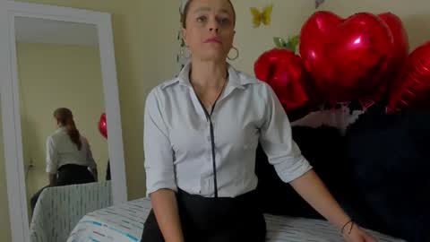 cristal walker online show from 03-03-25, 11:11