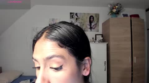 veronika online show from 03-03-26, 02:39