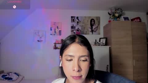 Snapshot of cristamunez chatting on 06-29-26, 01:12 veronika online show from 06-29-26, 01:12