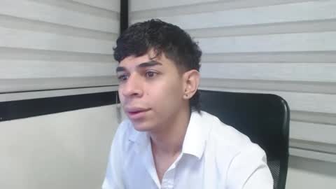 Snapshot of cristhian_slytherin chatting on 10-01-25, 05:57 cristhian online show from 10-01-25, 05:57