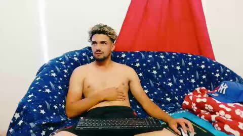 Snapshot of cristian_gp chatting on 10-18-25, 03:42 cristian gp online show from 10-18-25, 03:42