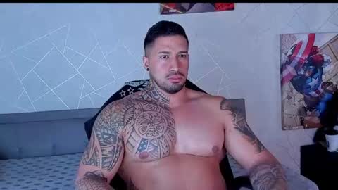 Snapshot of cristian_walker chatting on 06-18-26, 12:09 cristian walker online show from 06-18-26, 12:09