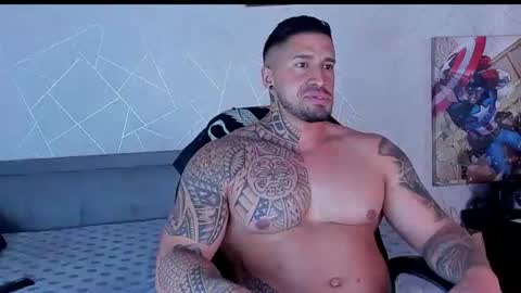 Snapshot of cristian_walker chatting on 06-22-26, 11:18 cristian walker online show from 06-22-26, 11:18