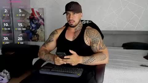 Snapshot of cristian_walker chatting on 07-20-26, 01:02 cristian walker online show from 07-20-26, 01:02