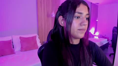 C R I S T I N online show from 05-31-26, 09:27