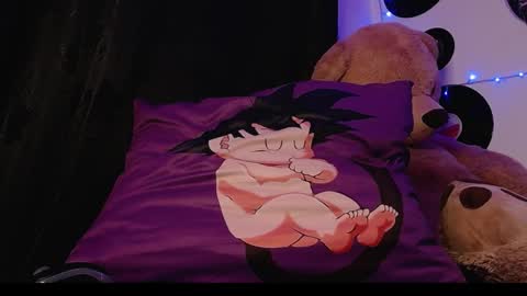 Christina online show from 03-07-25, 01:31