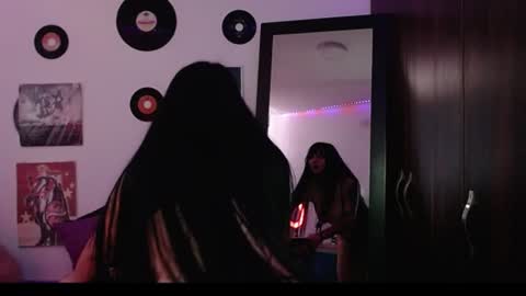Snapshot of cristin_moon chatting on 06-23-26, 04:27 Christina online show from 06-23-26, 04:27