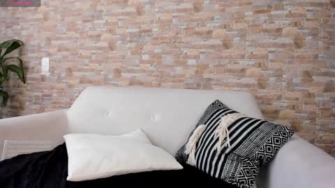 Snapshot of cristina_fernando chatting on 12-07-24, 02:35 soycriss online show from 12-07-24, 02:35