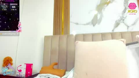 Cristina online show from 04-14-26, 10:43