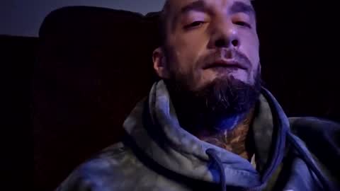 Snapshot of cristo8inch chatting on 11-06-25, 01:39 cristo8inch online show from 11-06-25, 01:39