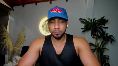 Snapshot of cristobal12cock chatting on 02-02-26, 02:21 Cristian online show from 02-02-26, 02:21