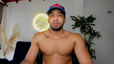 Snapshot of cristobal12cock chatting on 02-02-26, 02:27 Cristian online show from 02-02-26, 02:27