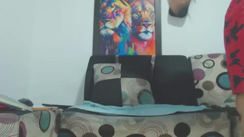 Snapshot of cristofer_dick5511 chatting on 01-19-25, 04:33 criistofer online show from 01-19-25, 04:33