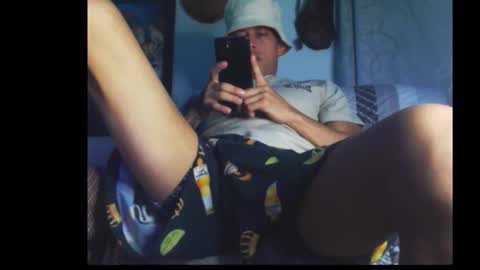 Snapshot of cristofer_dick5511 chatting on 09-12-25, 03:28 criistofer online show from 09-12-25, 03:28