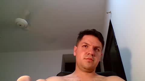 Snapshot of cristopher3042 chatting on 03-31-26, 04:02 cristopher3042 online show from 03-31-26, 04:02