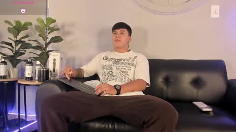 Cristopher online show from 04-08-26, 11:43