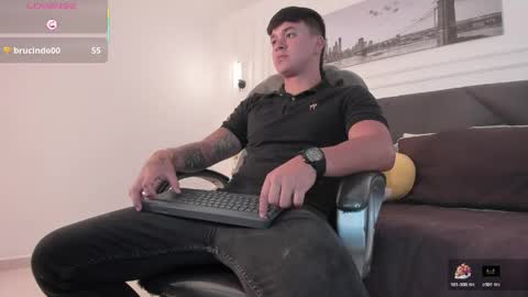 Snapshot of cristopher_strong chatting on 05-07-26, 02:11 Cristopher online show from 05-07-26, 02:11