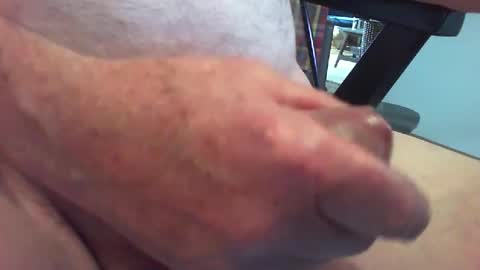 Snapshot of crjohnson chatting on 02-14-26, 09:11 crjohnson online show from 02-14-26, 09:11